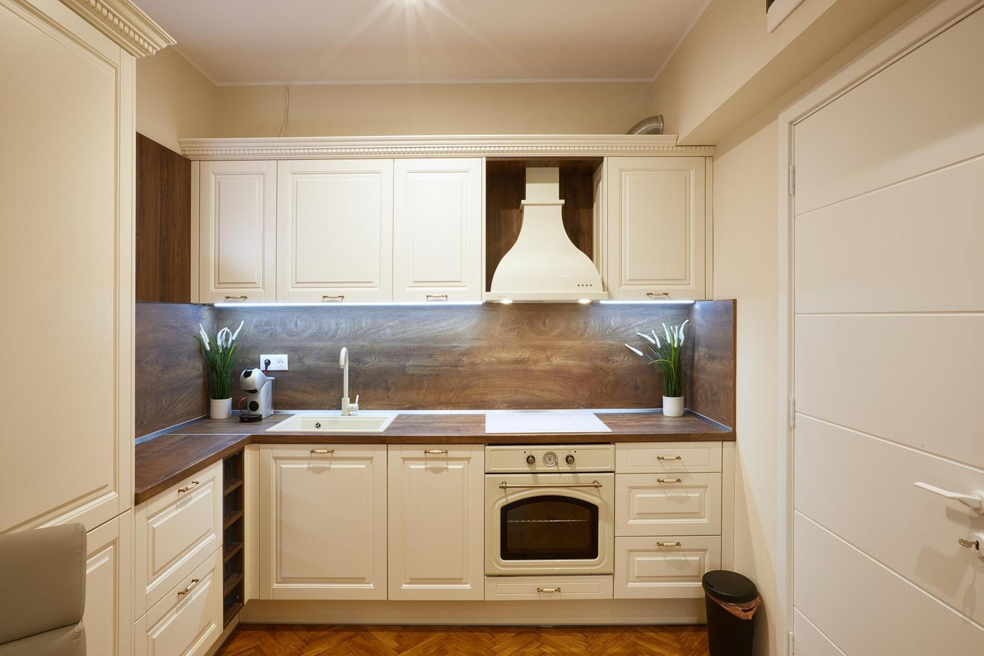 Apartament 2 *